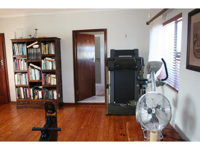 5 Bedroom Property for Sale in Stilbaai Wes Western Cape